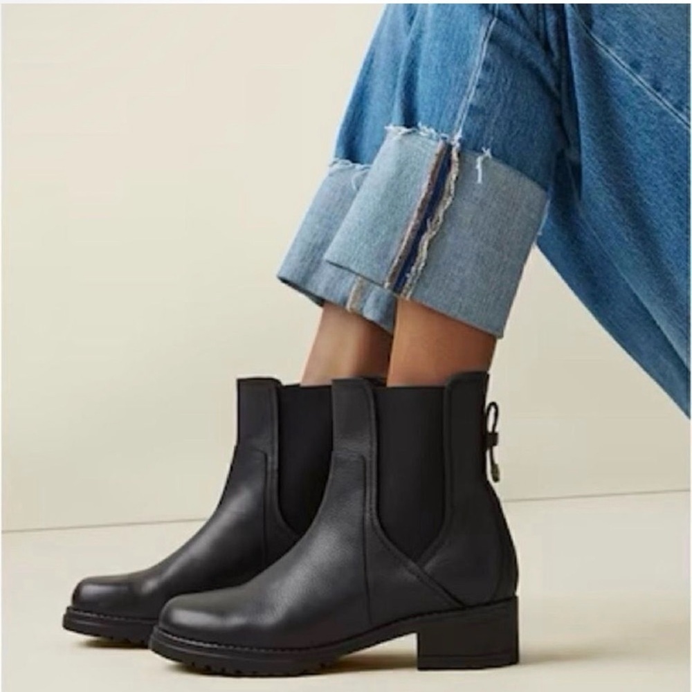 NWT Cole Haan Waterproof Camea Leather Chelsea Boot | Black | Size: 7